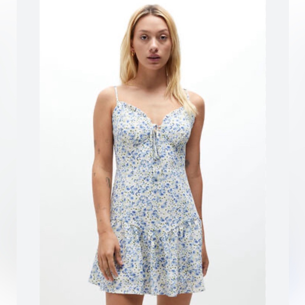 Floral blue dress